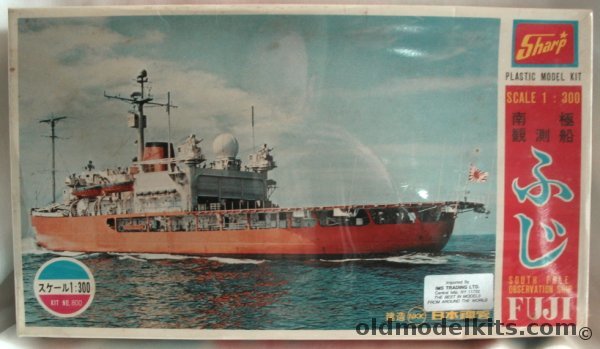 Sharp 1/300 South Pole Observation Ship Fuji, 800 plastic model kit